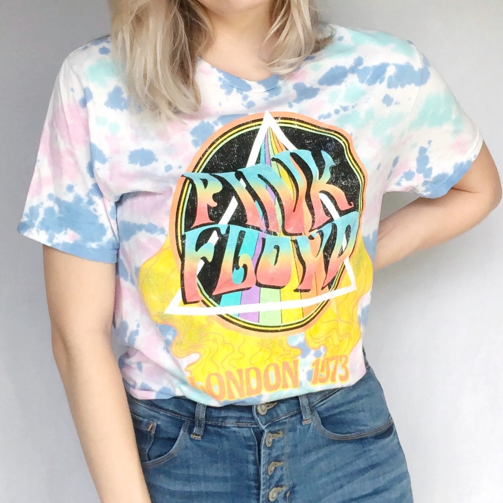 Pink Floyd NWOT Tie Dye Graphic Tee - Picture 5 of 5